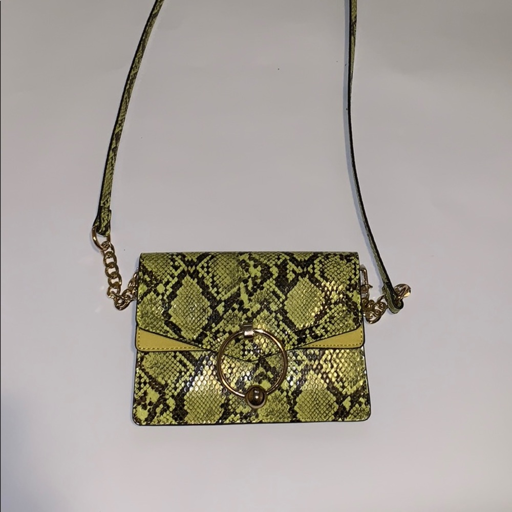 SNAKE PRINT SHOULDER BAG